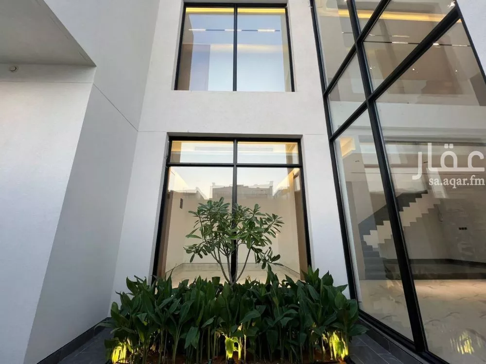 5 bedroom villa in Al Narjis 11