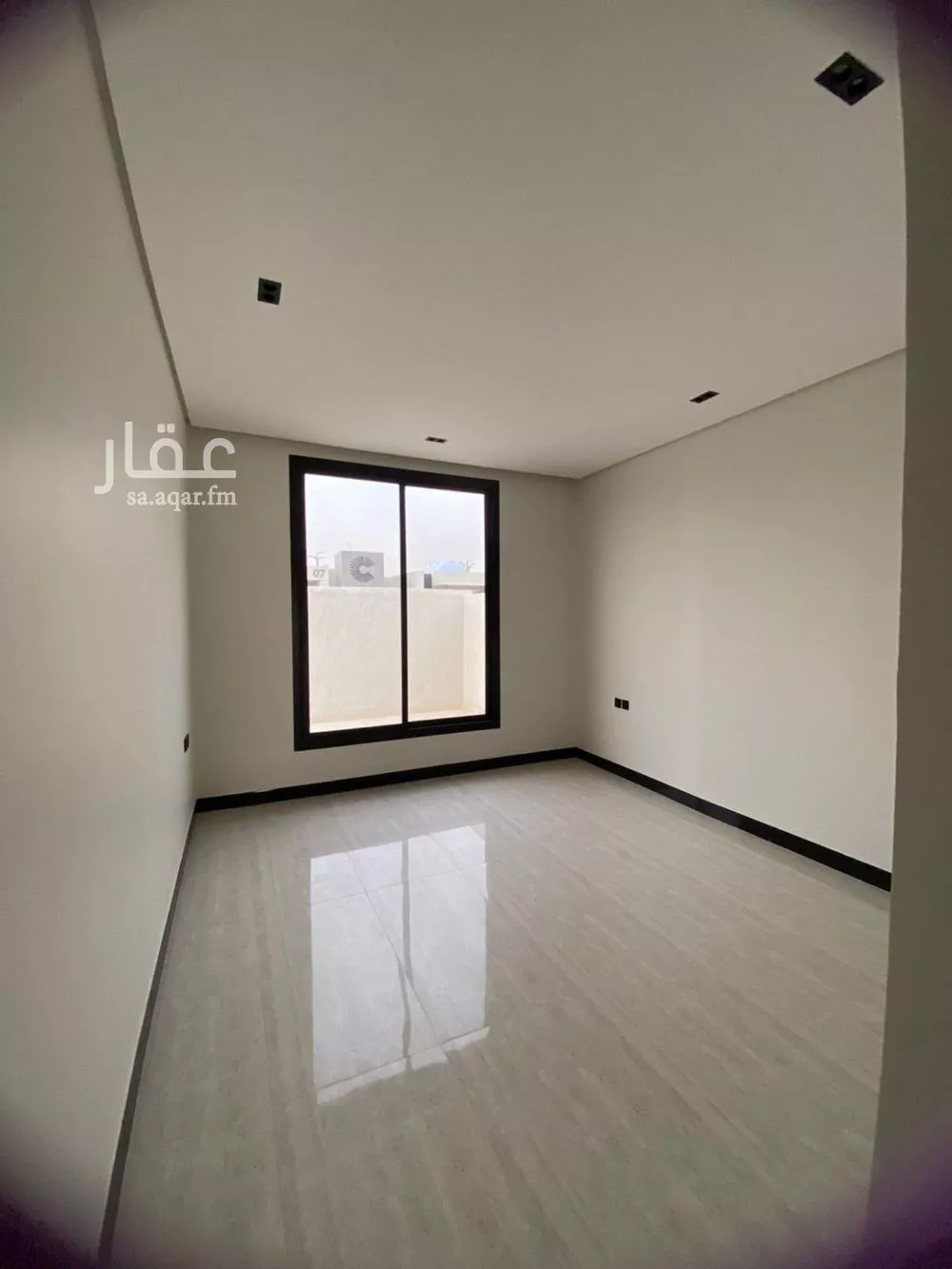 فيلا 5 غرف في الرمال 6