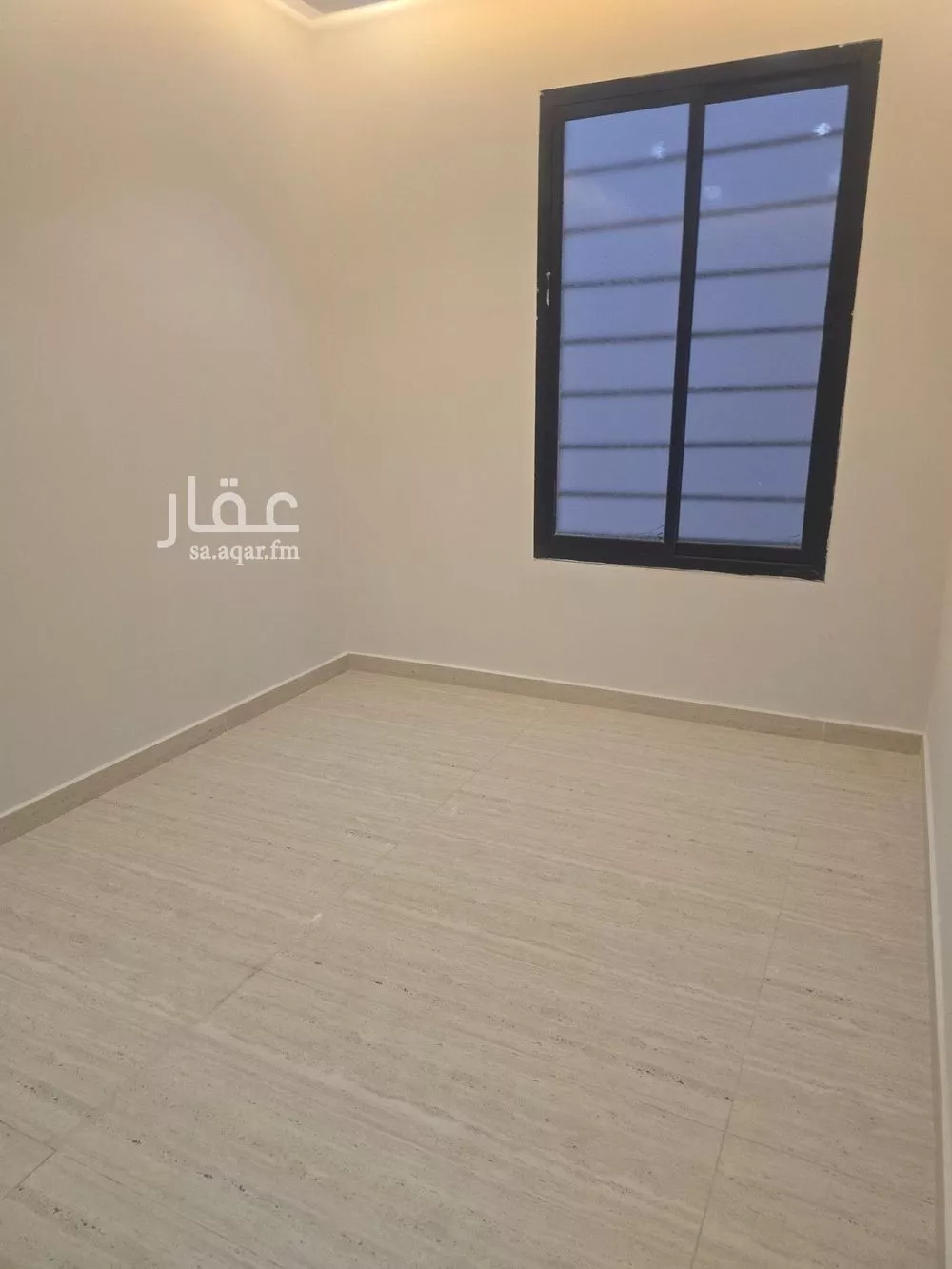 فيلا 5 غرف في بدر 8