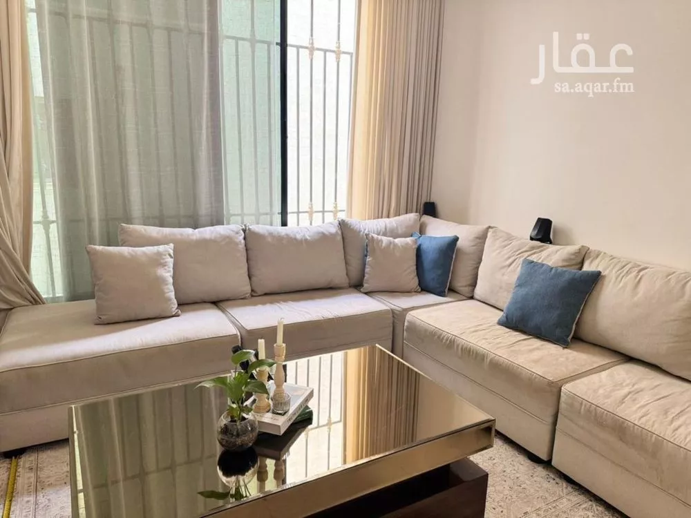 6 bedroom villa in Al Munsiyah 2