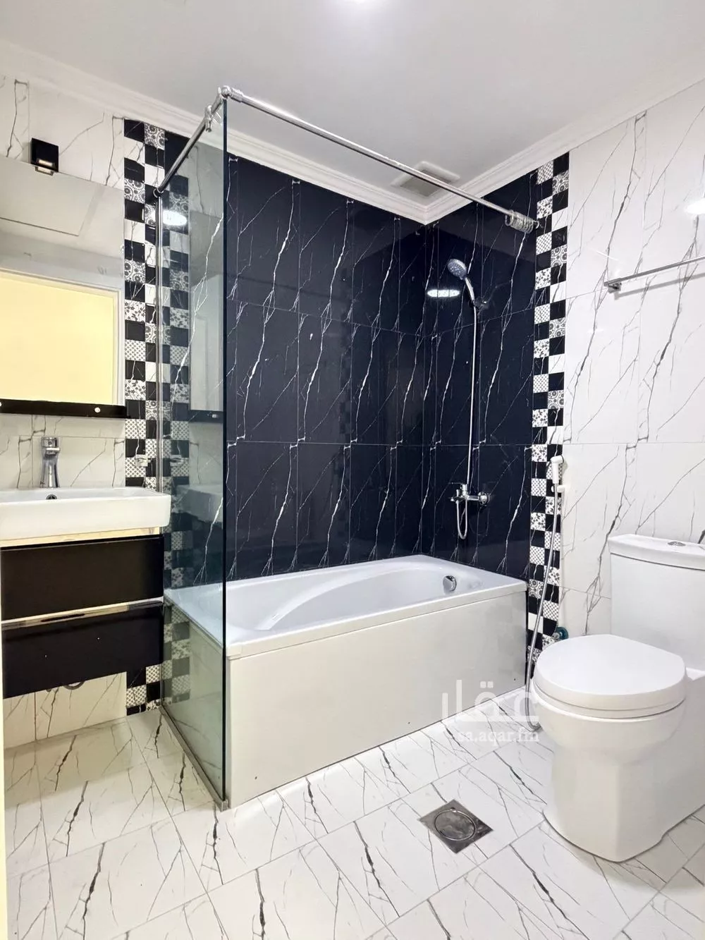 4 bedroom apartment in Ash Shulah, Eastern Province 13