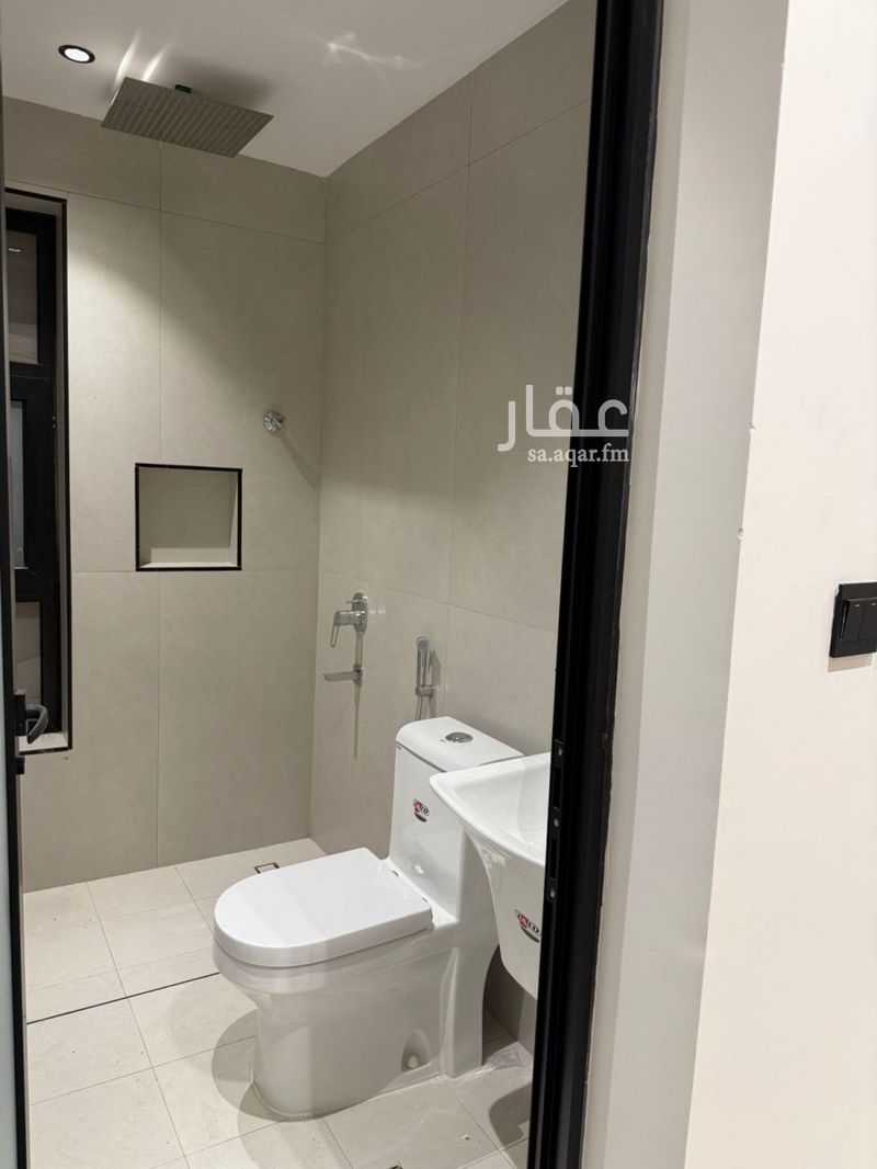 3 bedroom apartment in Al Jamiyin, Eastern Province 4