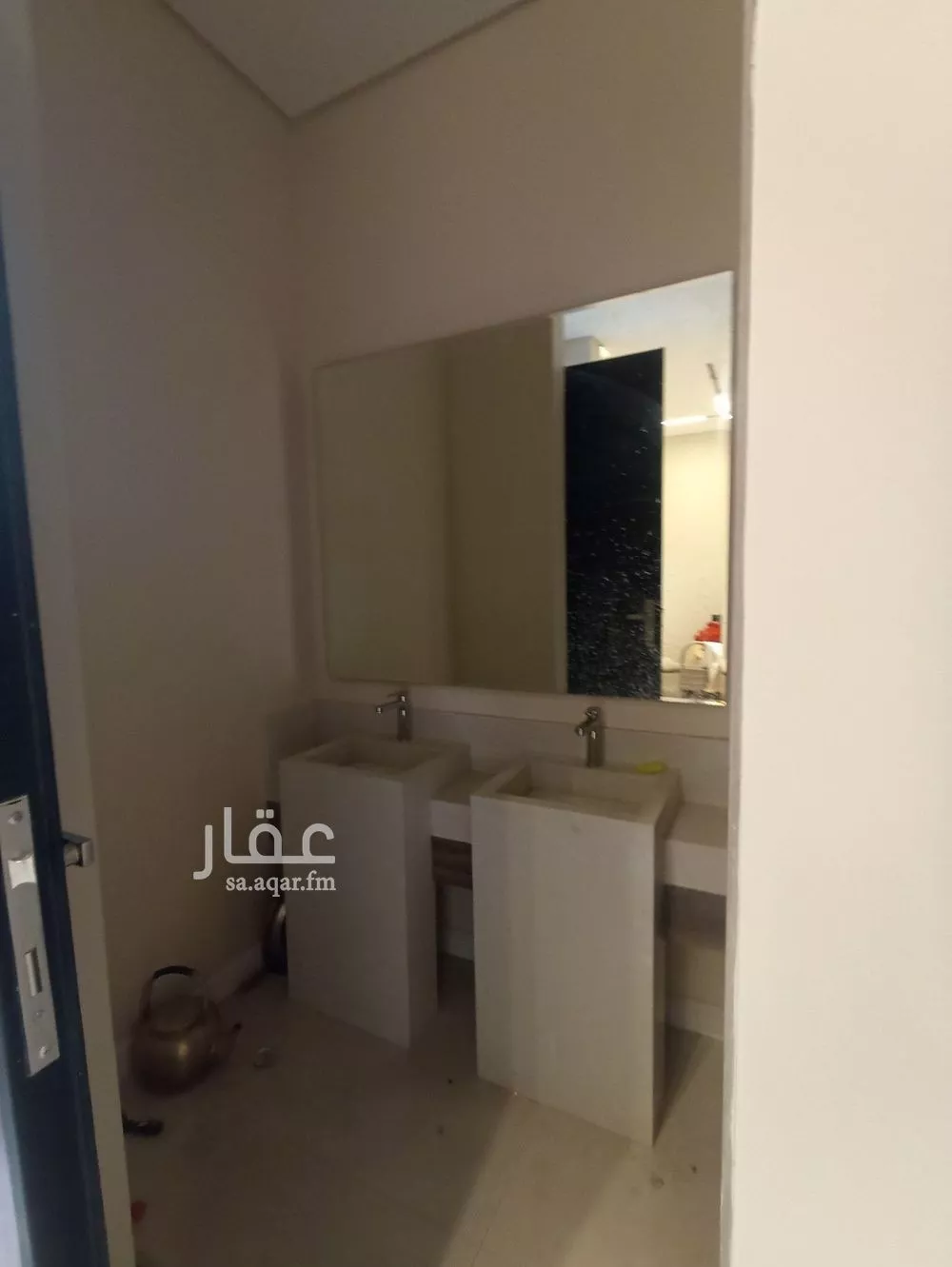 فيلا 6 غرف في العريجاء الغربية 13