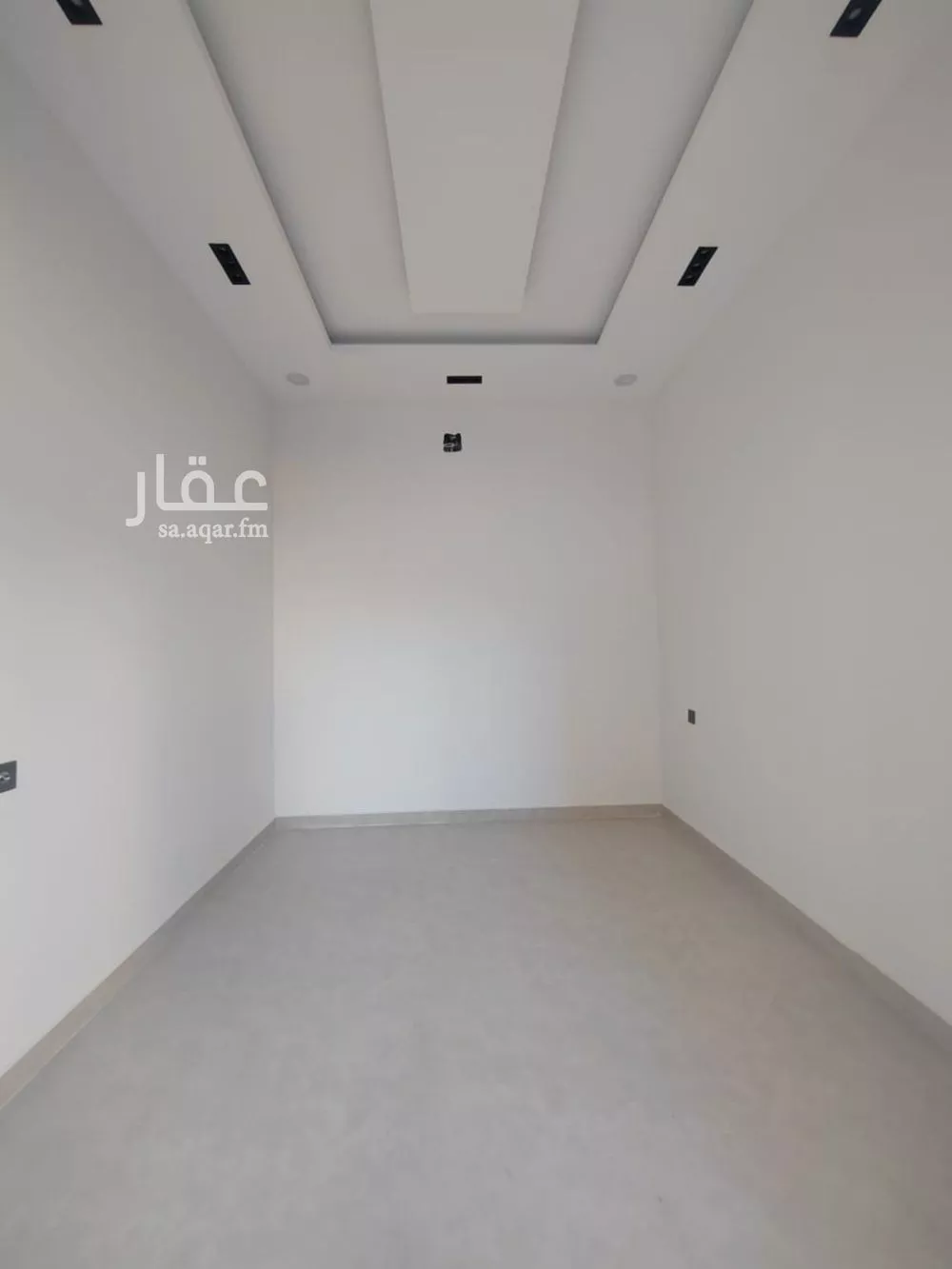 فيلا 5 غرف في العريجاء الوسطى 17