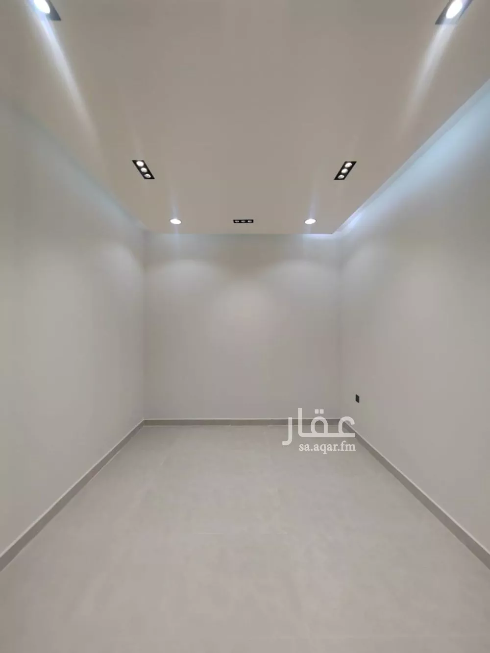 فيلا 5 غرف في العريجاء الوسطى 18