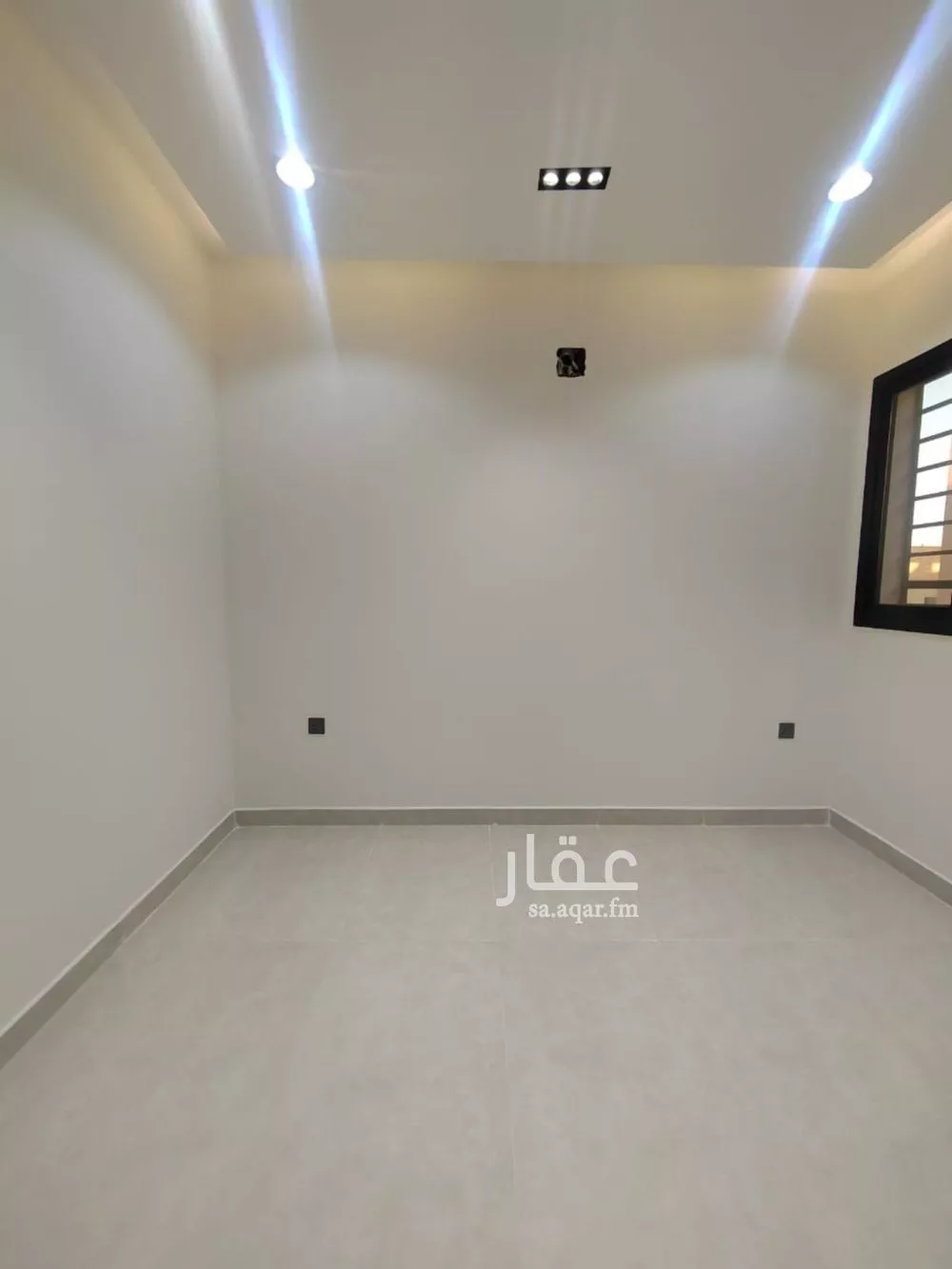 فيلا 5 غرف في العريجاء الوسطى 6