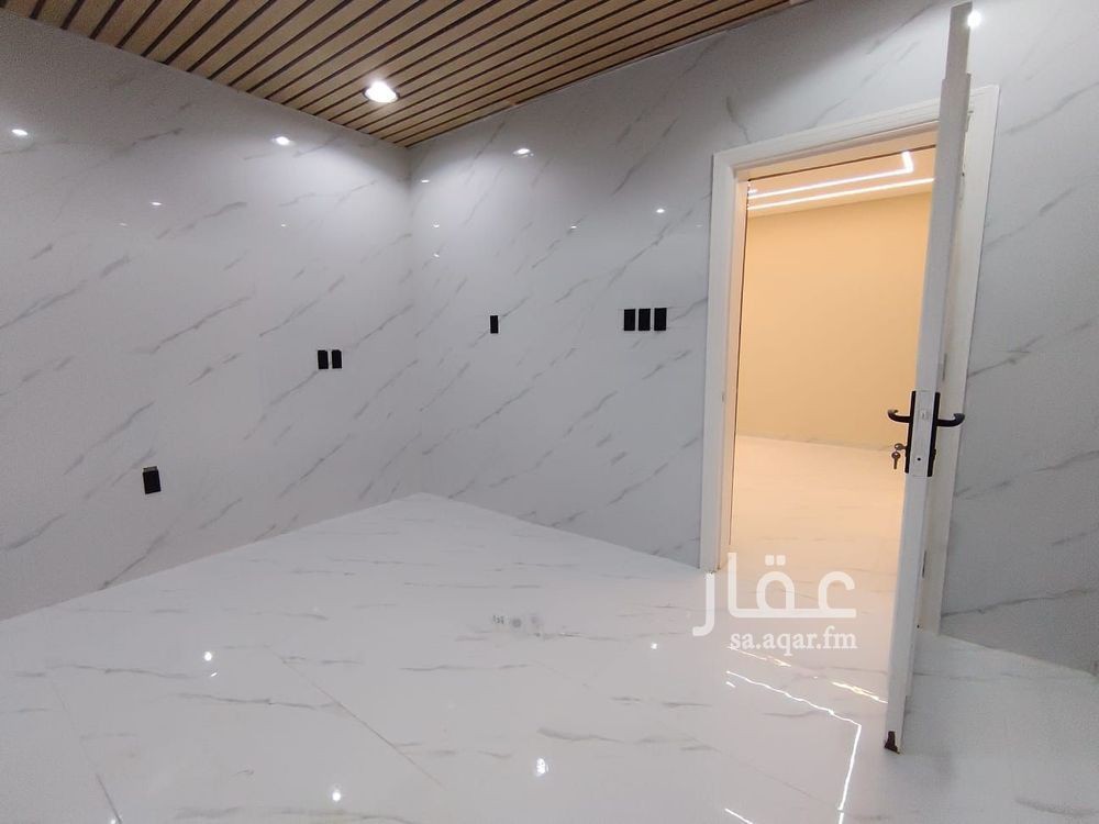 2 bedroom apartment in Dahiat King Fahd, Eastern Province 13