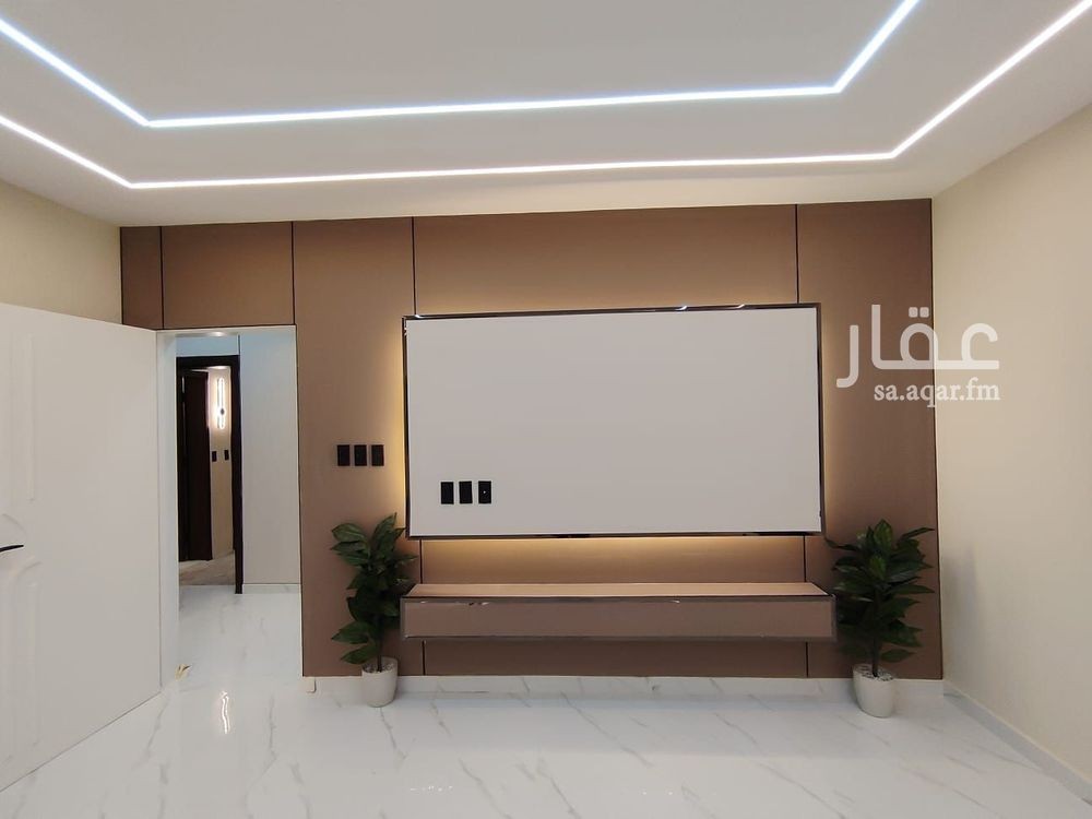 2 bedroom apartment in Dahiat King Fahd, Eastern Province 6