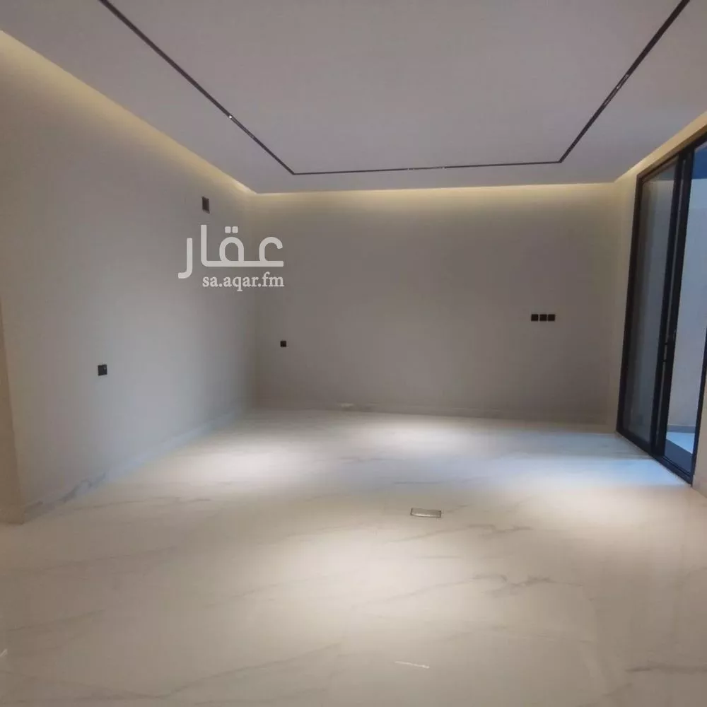 فيلا 7 غرف في عكاظ 6
