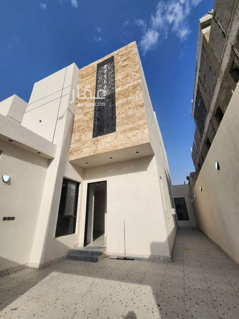 7 bedroom villa in Dirab 5