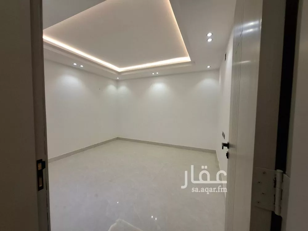 فيلا 5 غرف في بدر 15