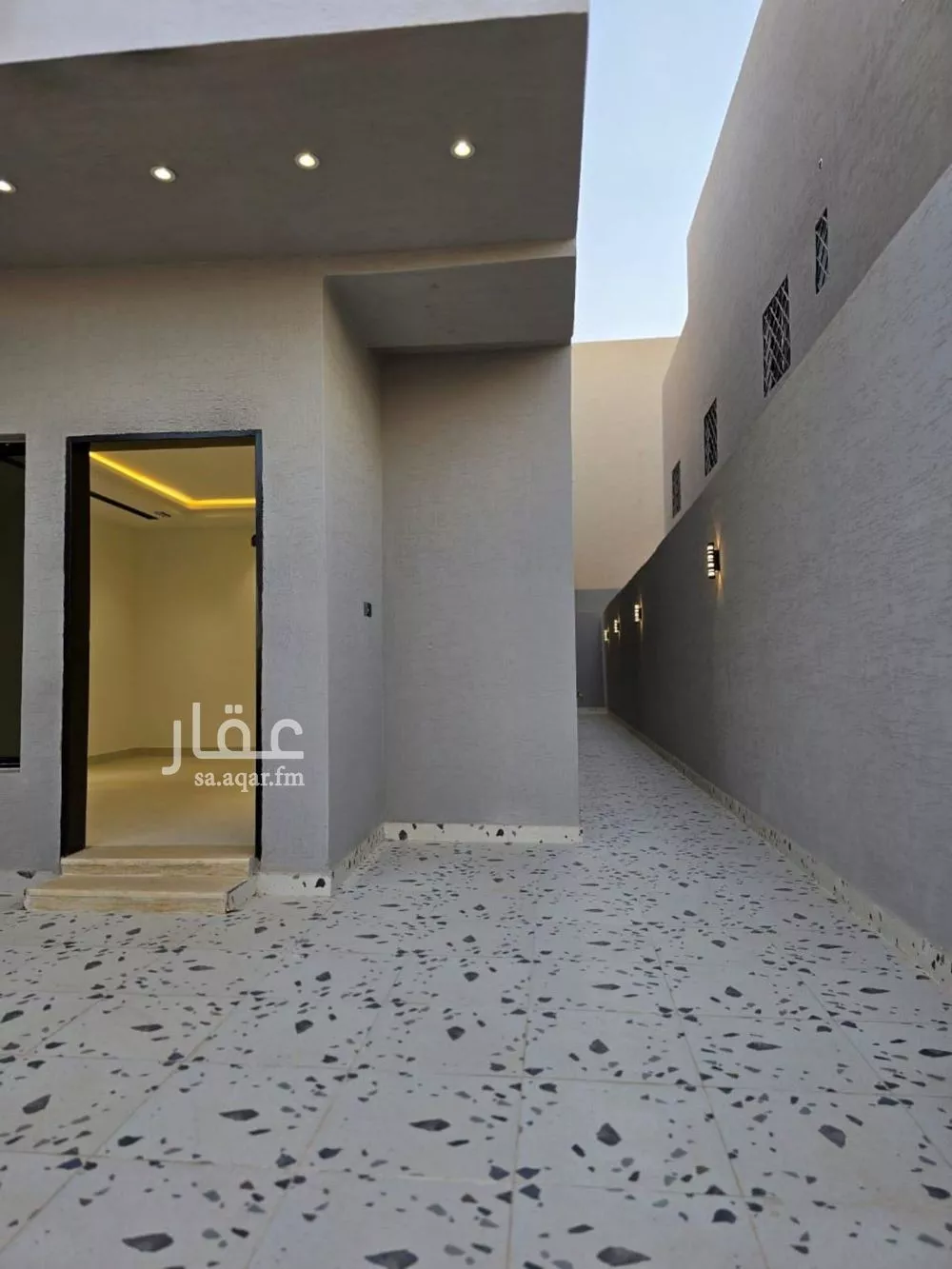 5 bedroom villa in Badr 4