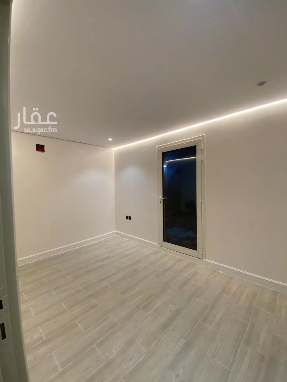 3 bedroom floor in Al Manar 3