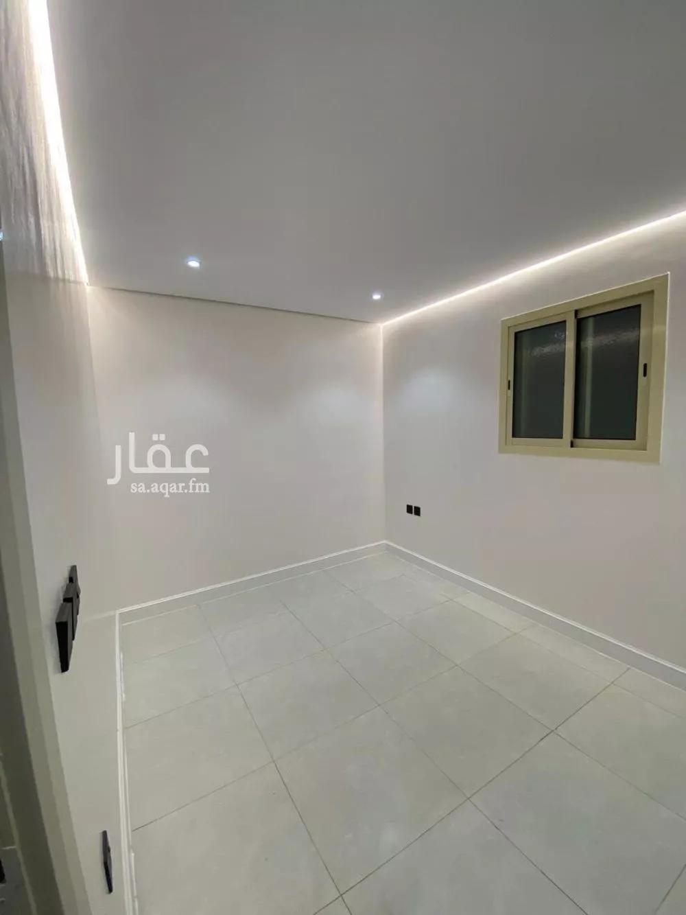 3 bedroom floor in Al Manar 4