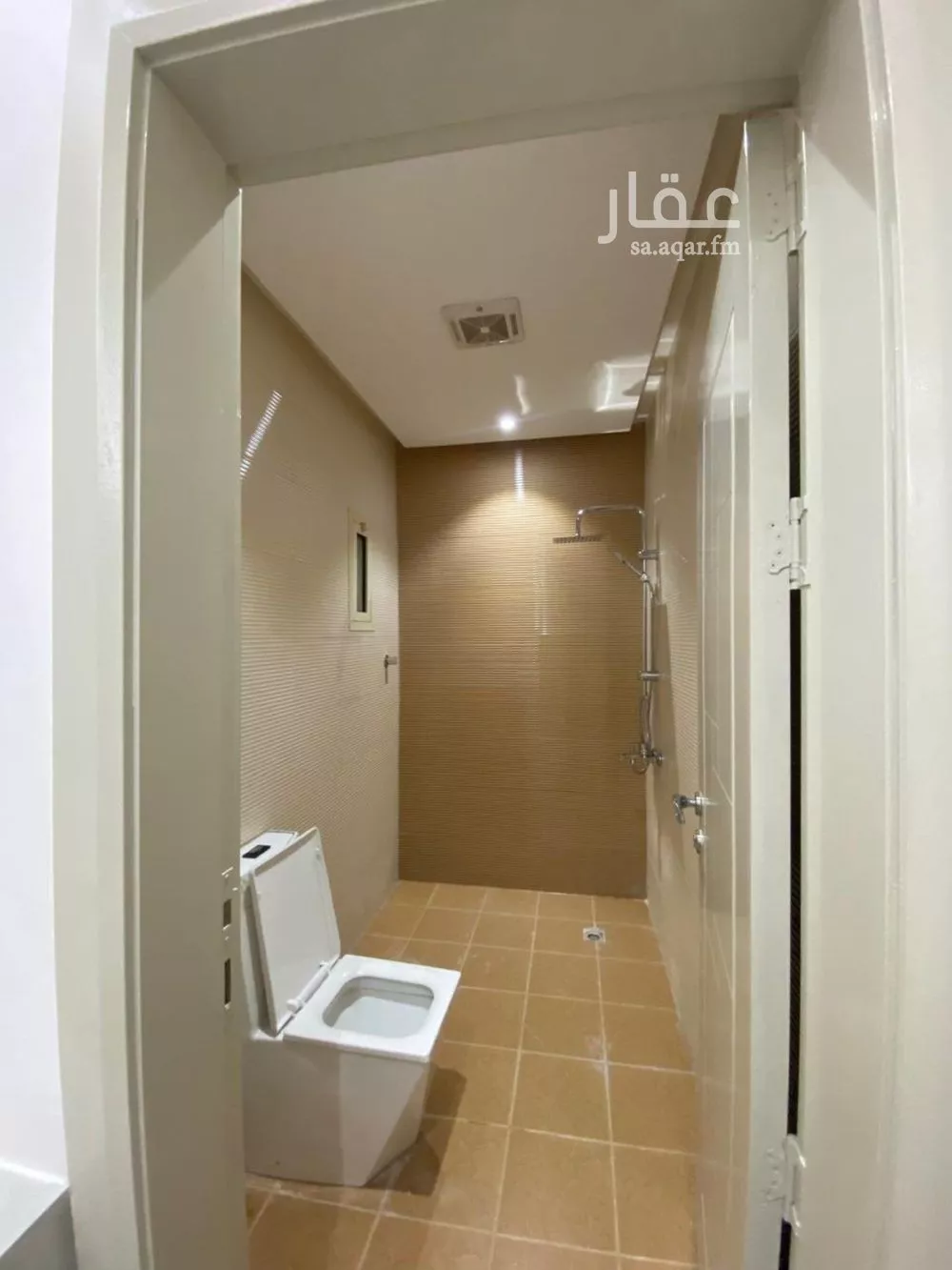 3 bedroom floor in Al Manar 5