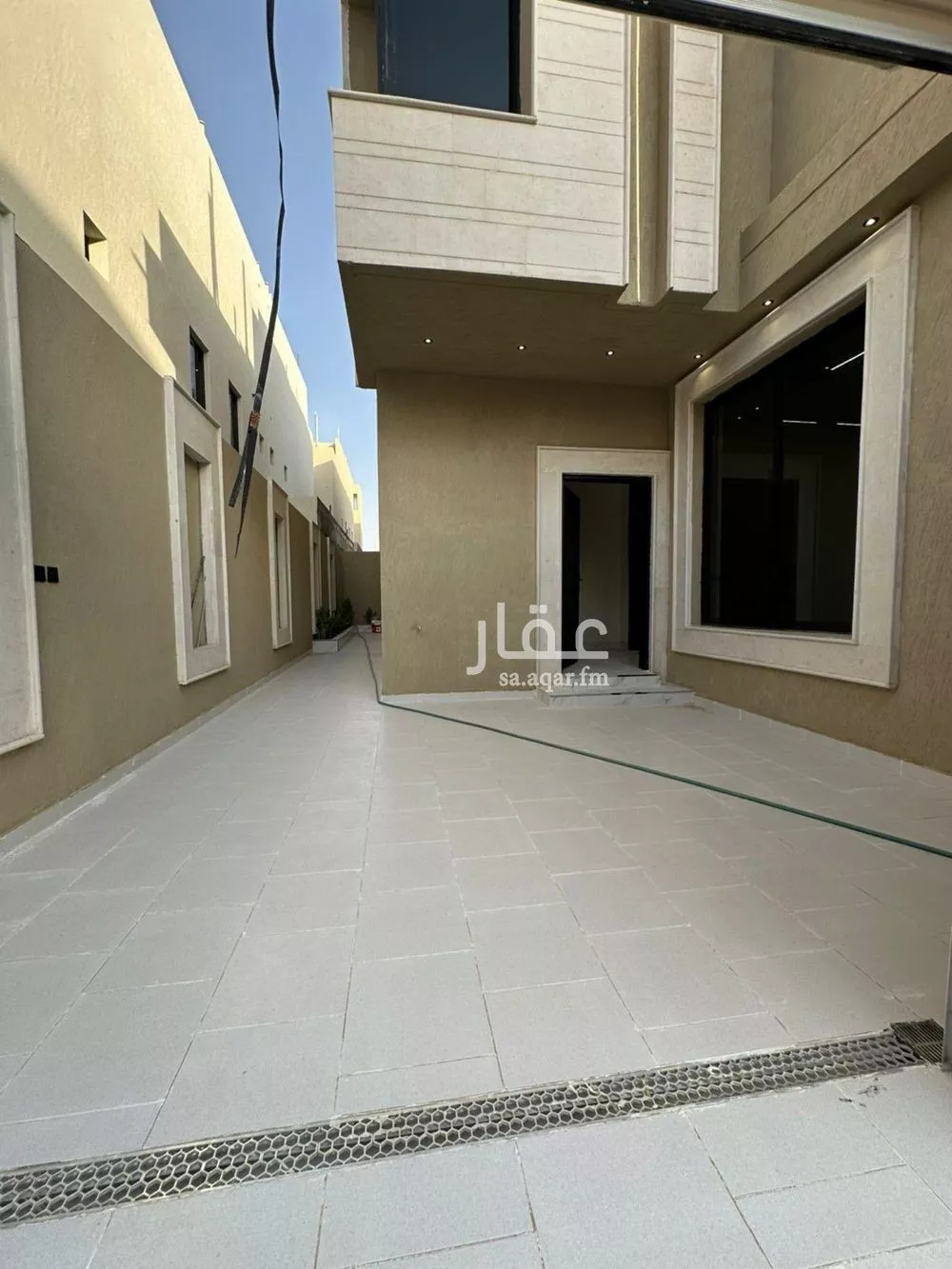 فيلا 7 غرف في الجنادرية 5