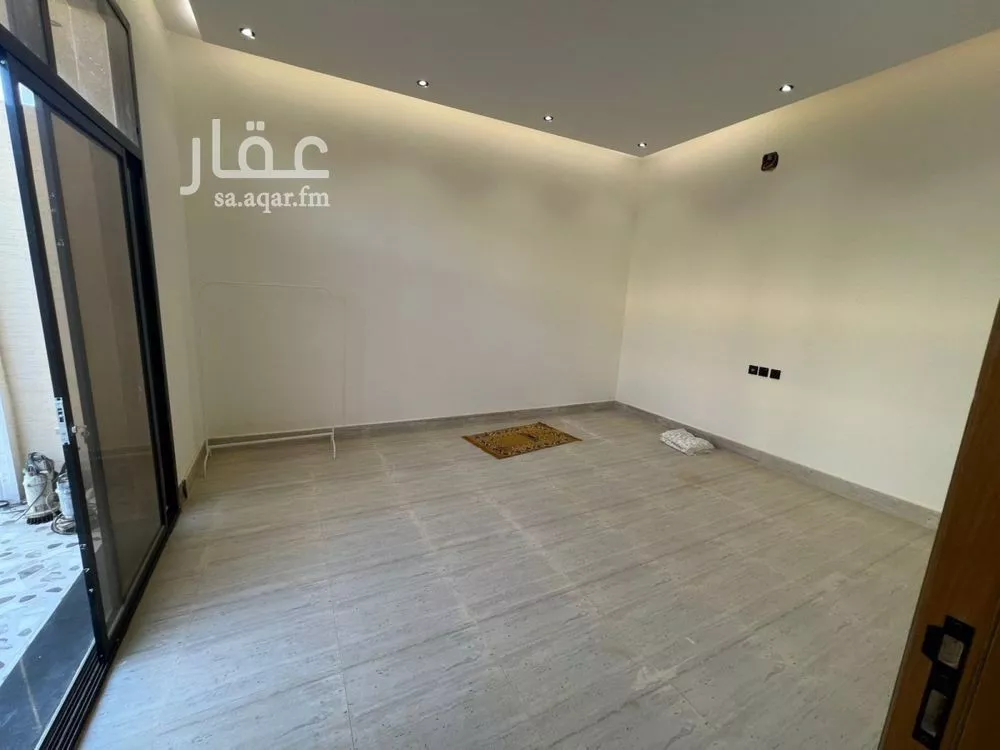 5 bedroom villa in Tuwaiq 6