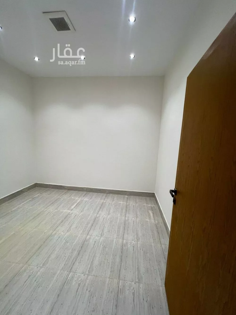5 bedroom villa in Tuwaiq 7