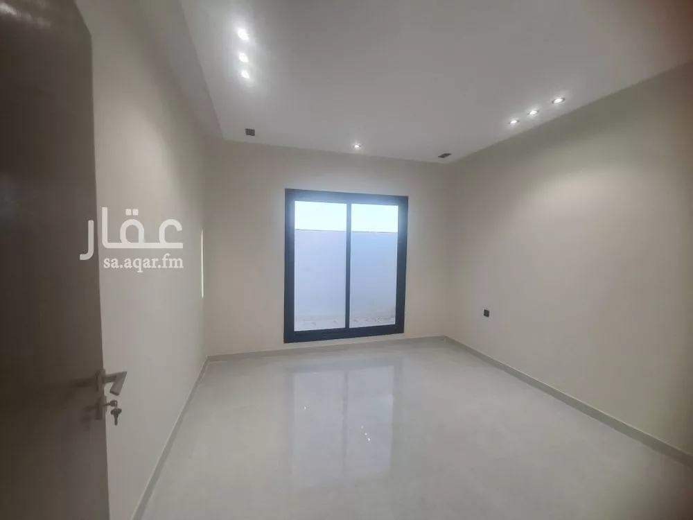 7 bedroom villa in Okaz 16
