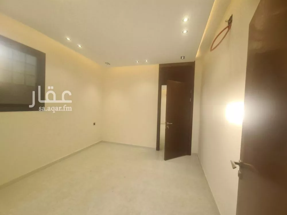 7 bedroom villa in Okaz 5