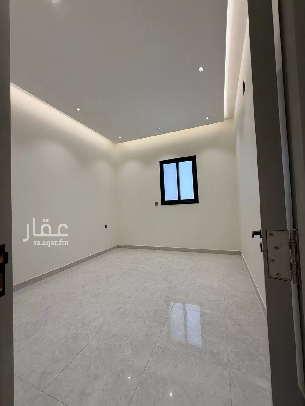 فيلا 10 غرف في الجنادرية 8