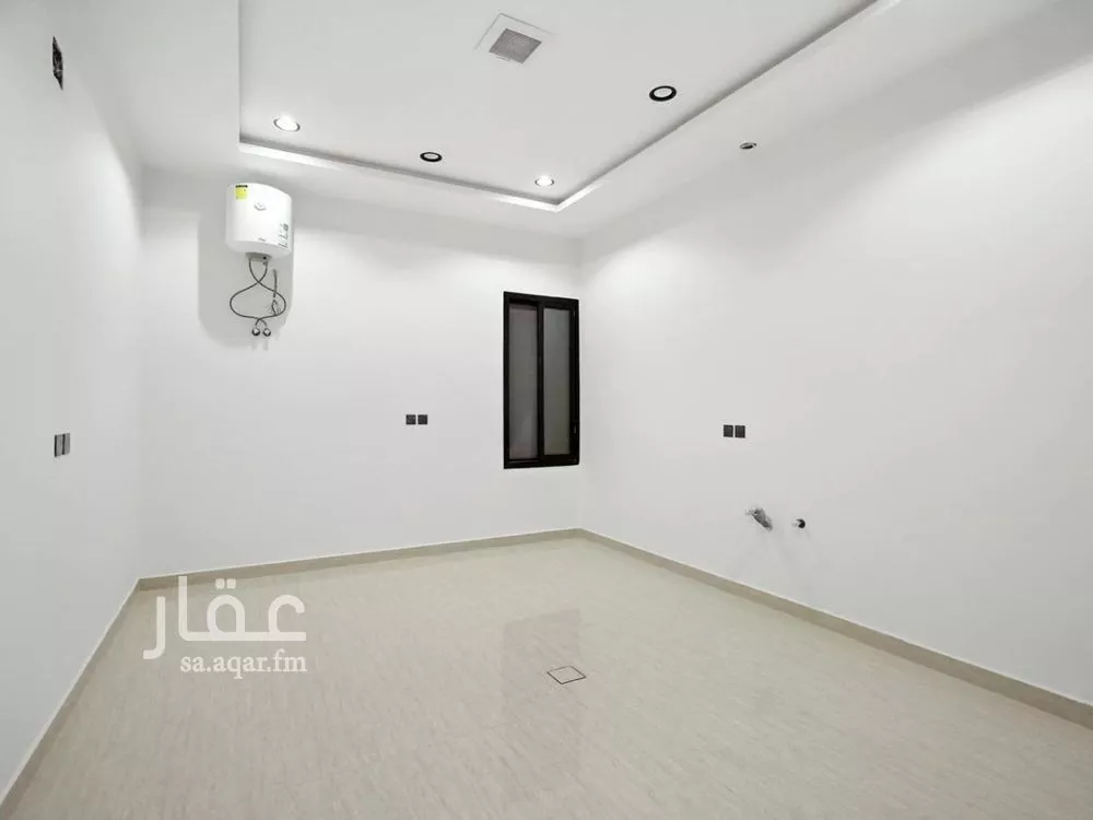 فيلا 4 غرف في طويق 8