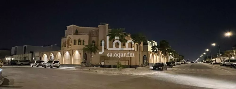 فيلا 8 غرف في الملقا 6
