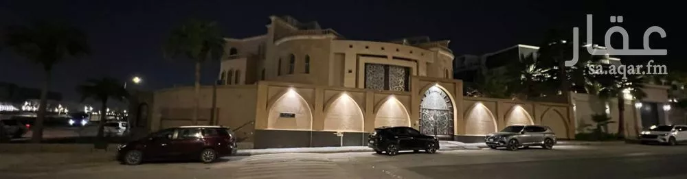فيلا 8 غرف في الملقا 7