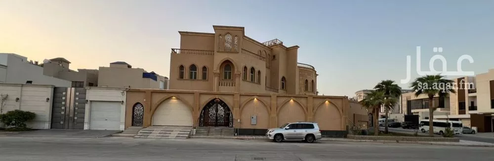 فيلا 8 غرف في الملقا 8