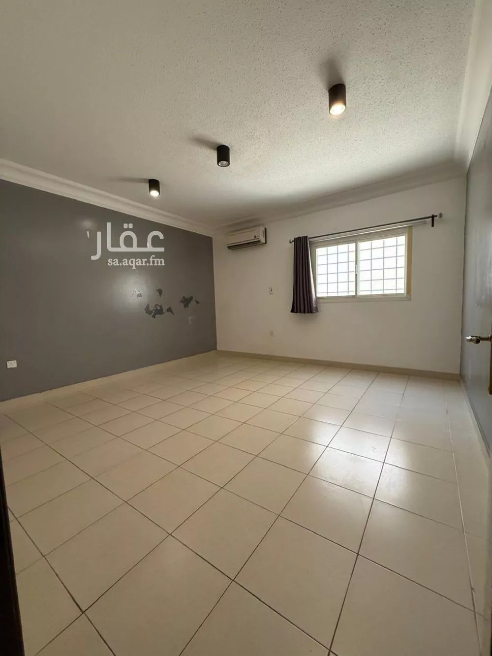 4 bedroom villa in Al Rabwa 19