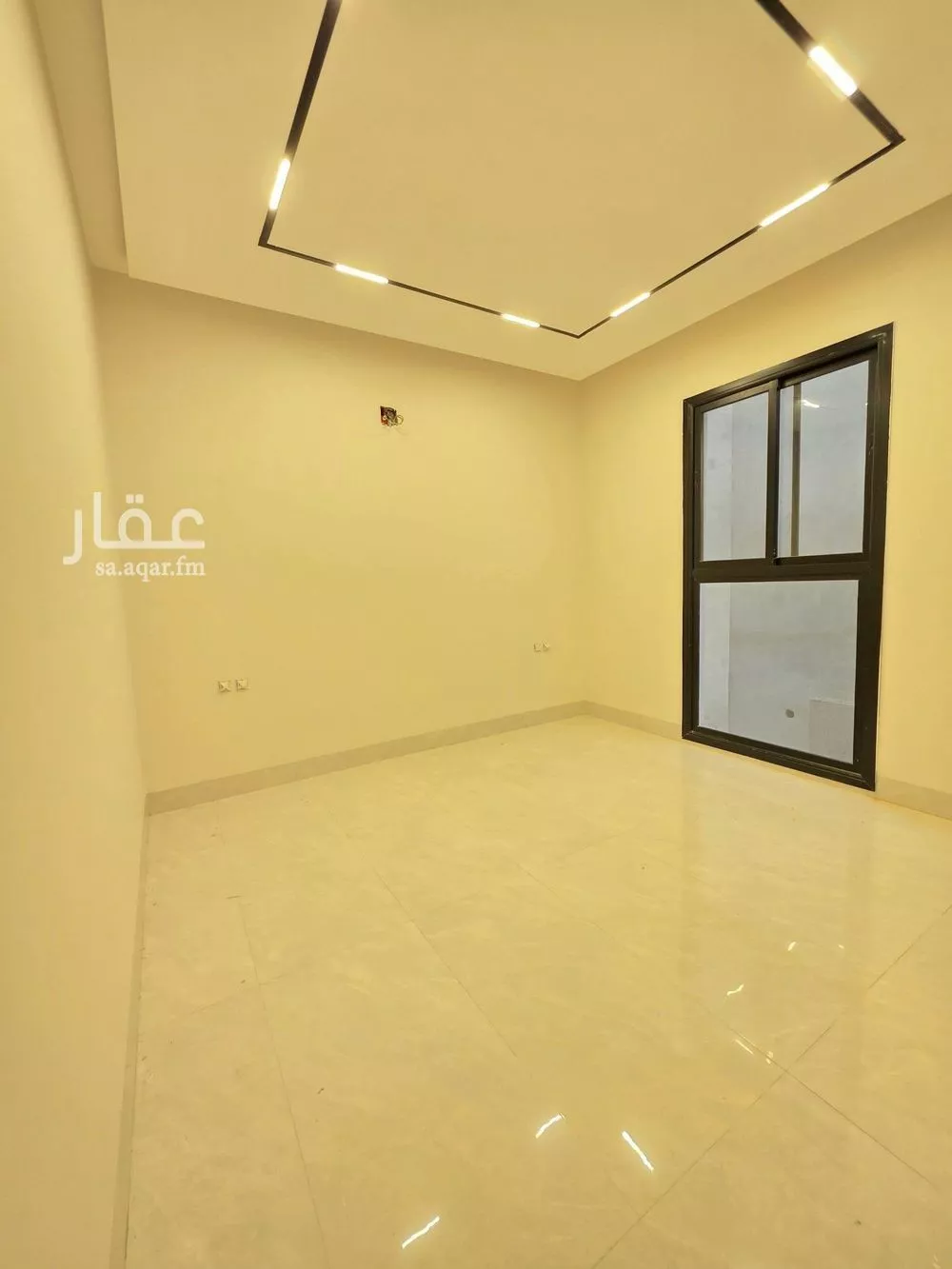 6 bedroom villa in Al Maizilah 19