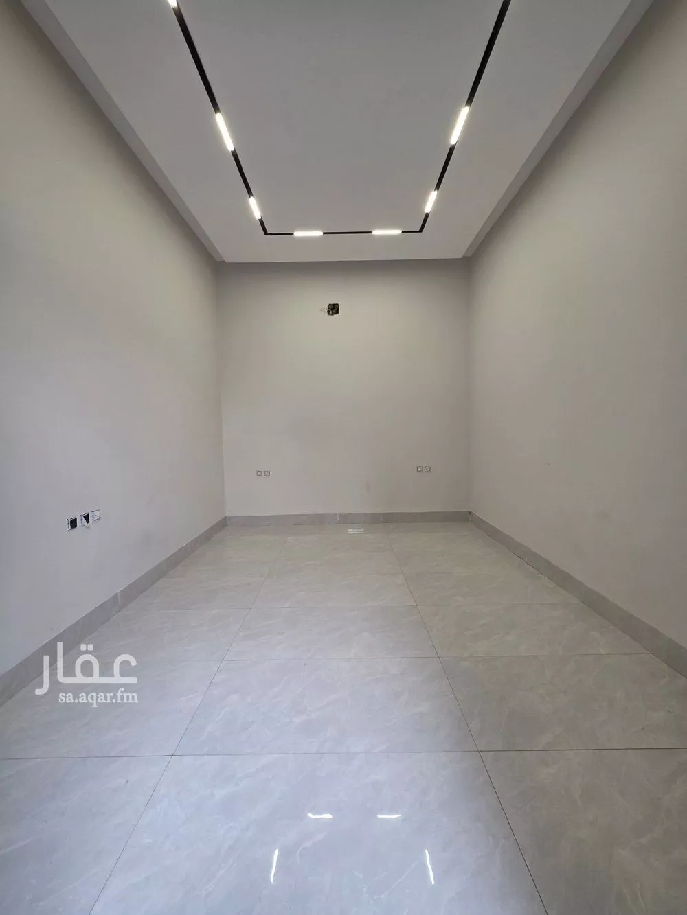 6 bedroom villa in Al Maizilah 5