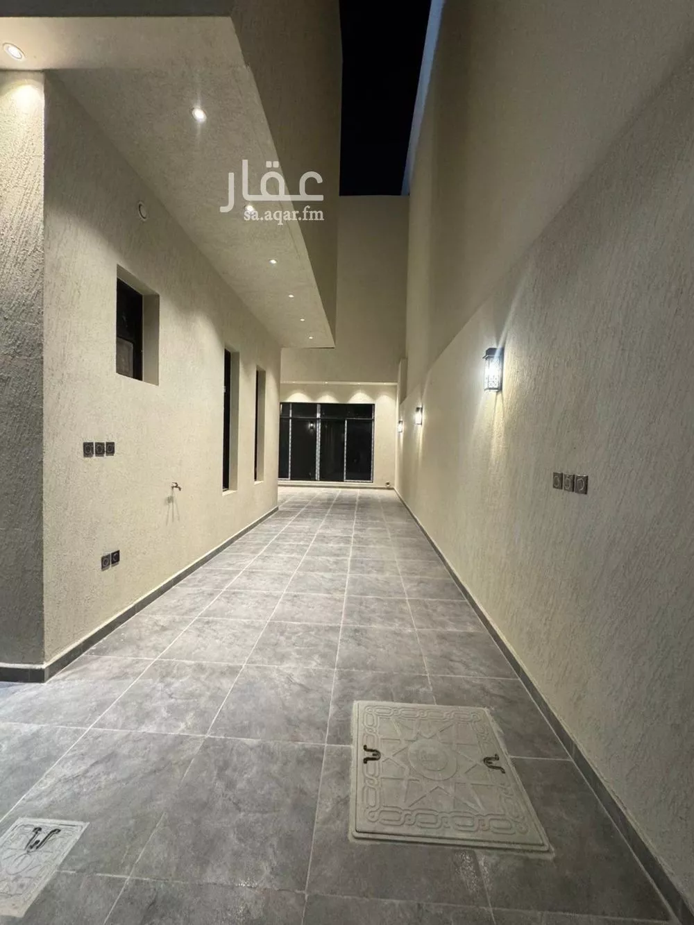 8 bedroom villa in Al Mahdiyyah 9