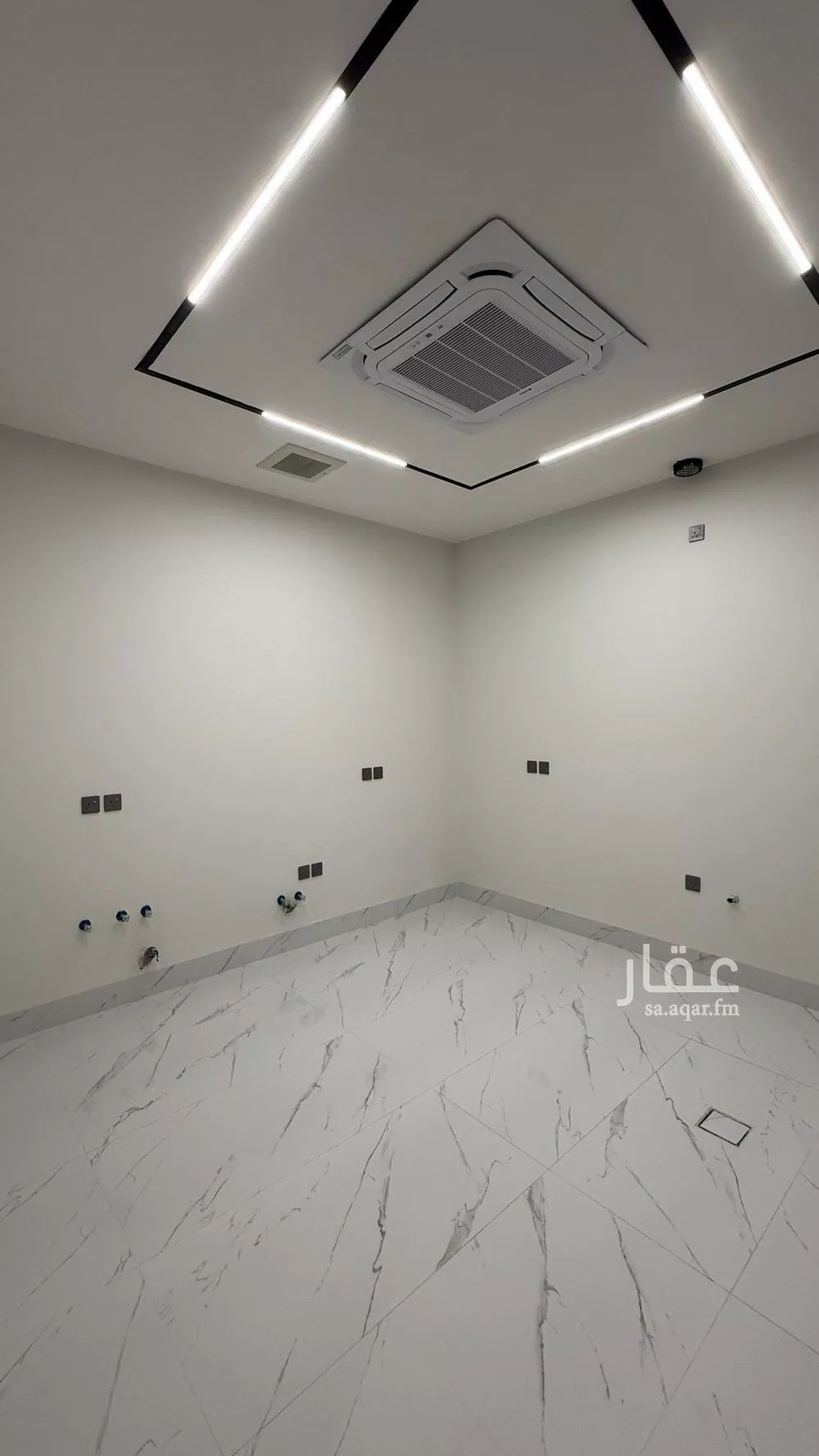 فيلا 6 غرف في المهدية 9