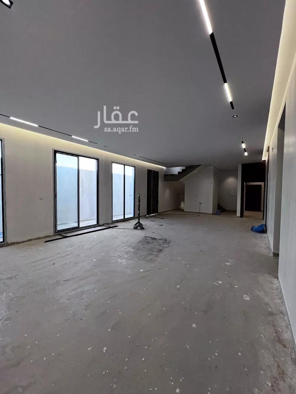 فيلا 4 غرف في الرمال 2