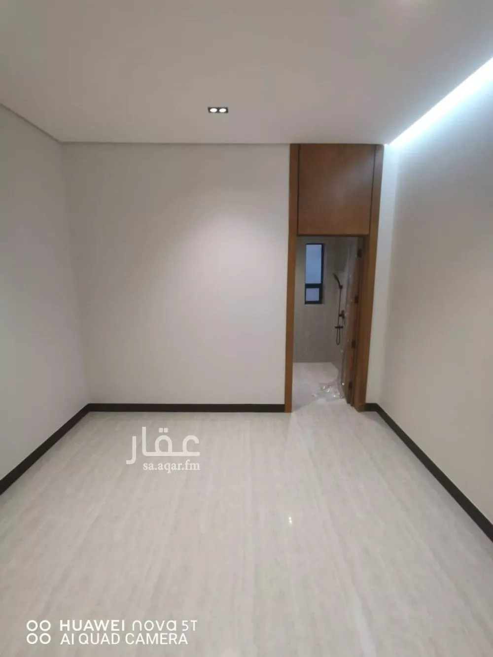 5 bedroom villa in Al Rimal 17