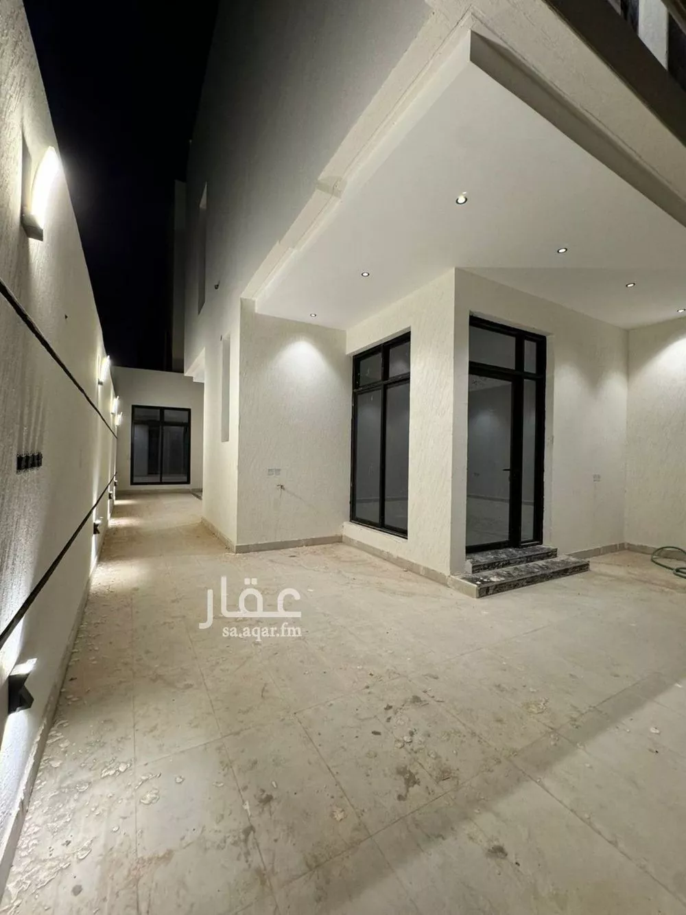 5 bedroom villa in Al Khaleej 2