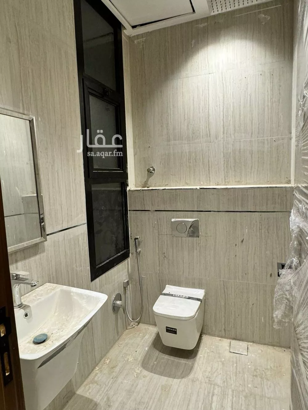 5 bedroom villa in Al Khaleej 8