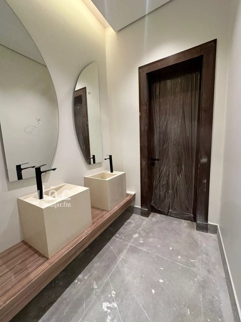 4 bedroom villa in Al Narjis 11