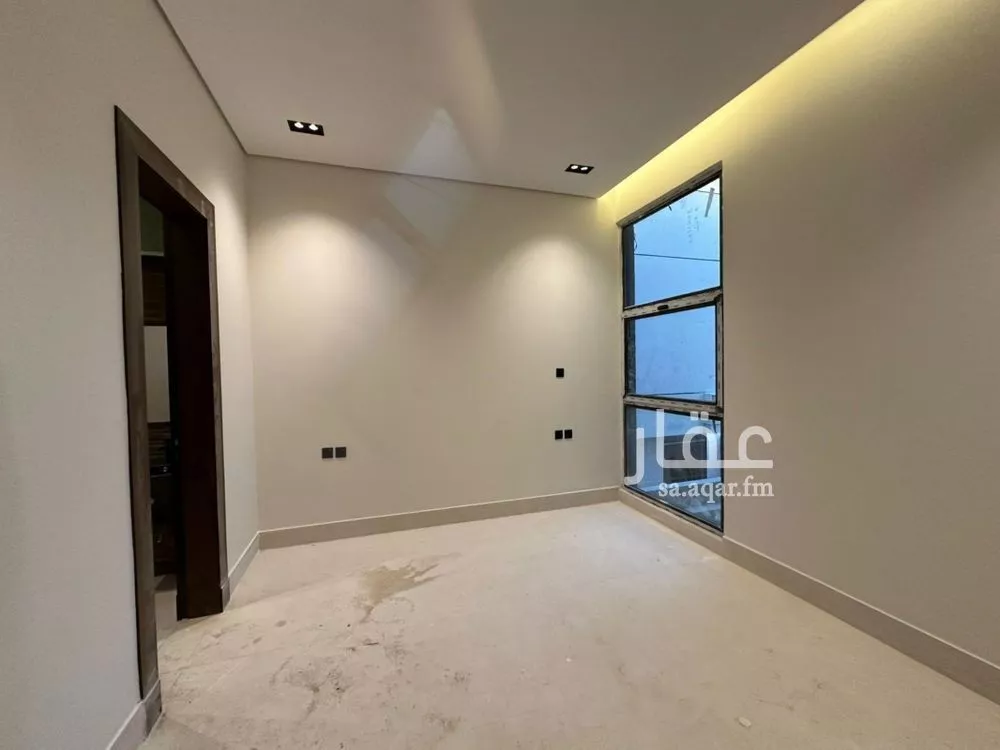 4 bedroom villa in Al Narjis 8