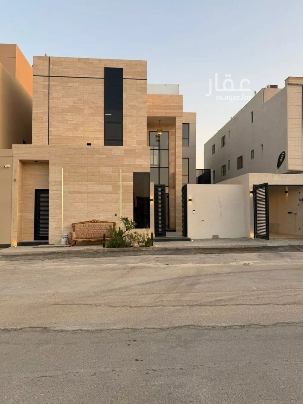 8 bedroom villa in Al Mahdiyyah 13