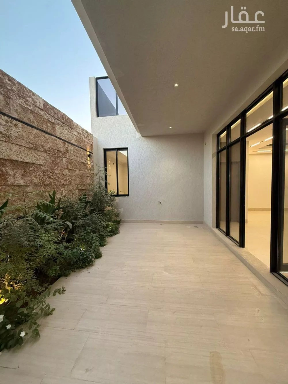 8 bedroom villa in Al Mahdiyyah 3