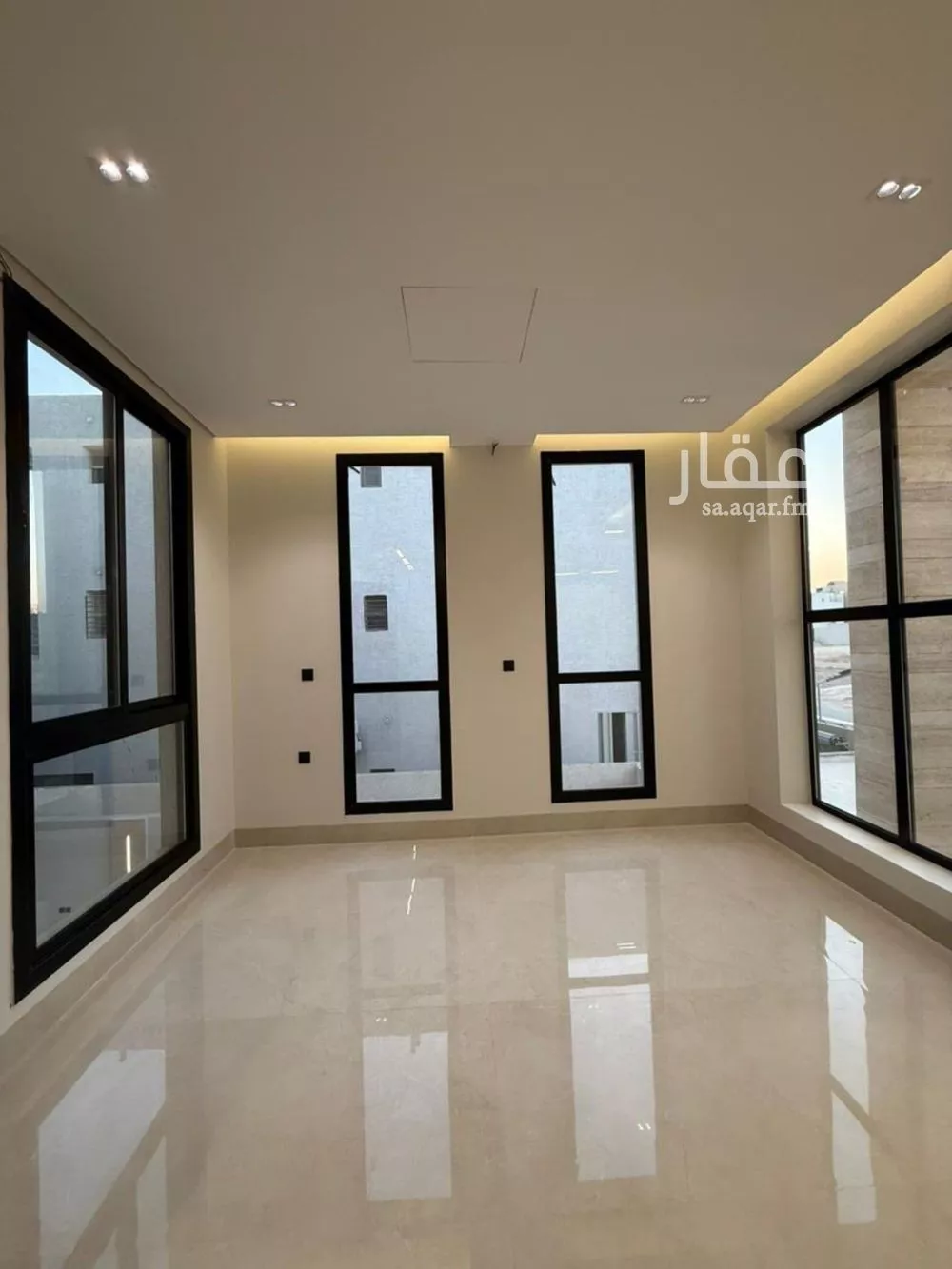 8 bedroom villa in Al Mahdiyyah 25