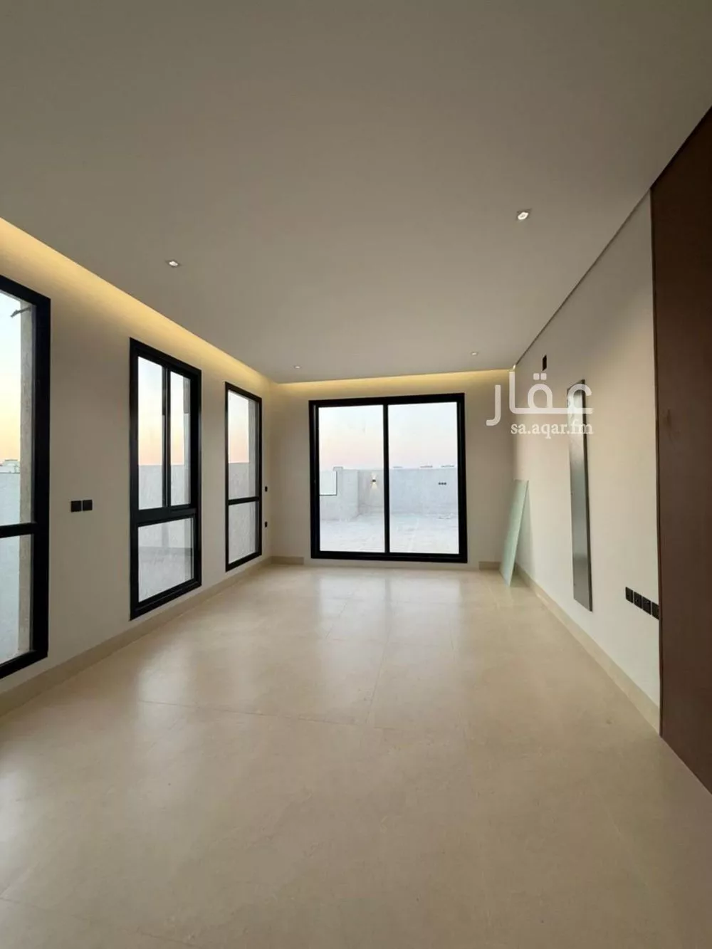 8 bedroom villa in Al Mahdiyyah 6