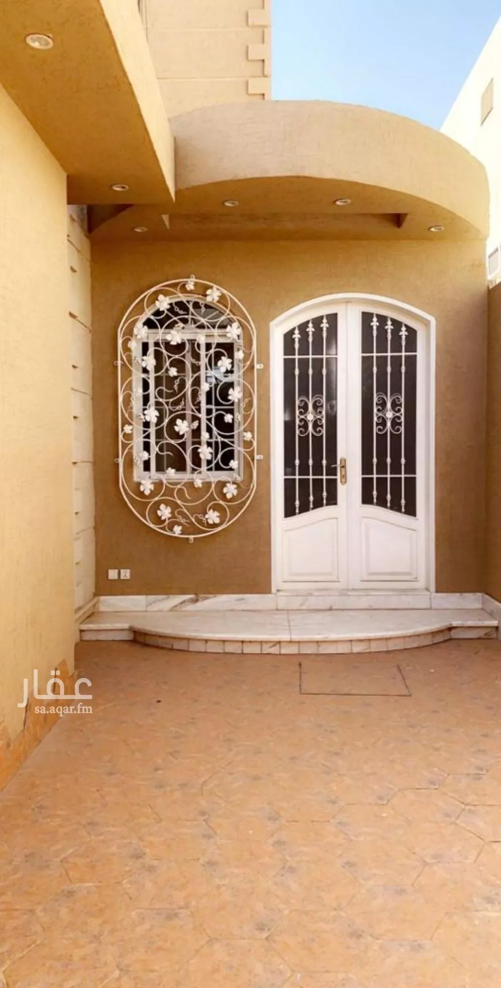 5 bedroom villa in Al Shuhada 2