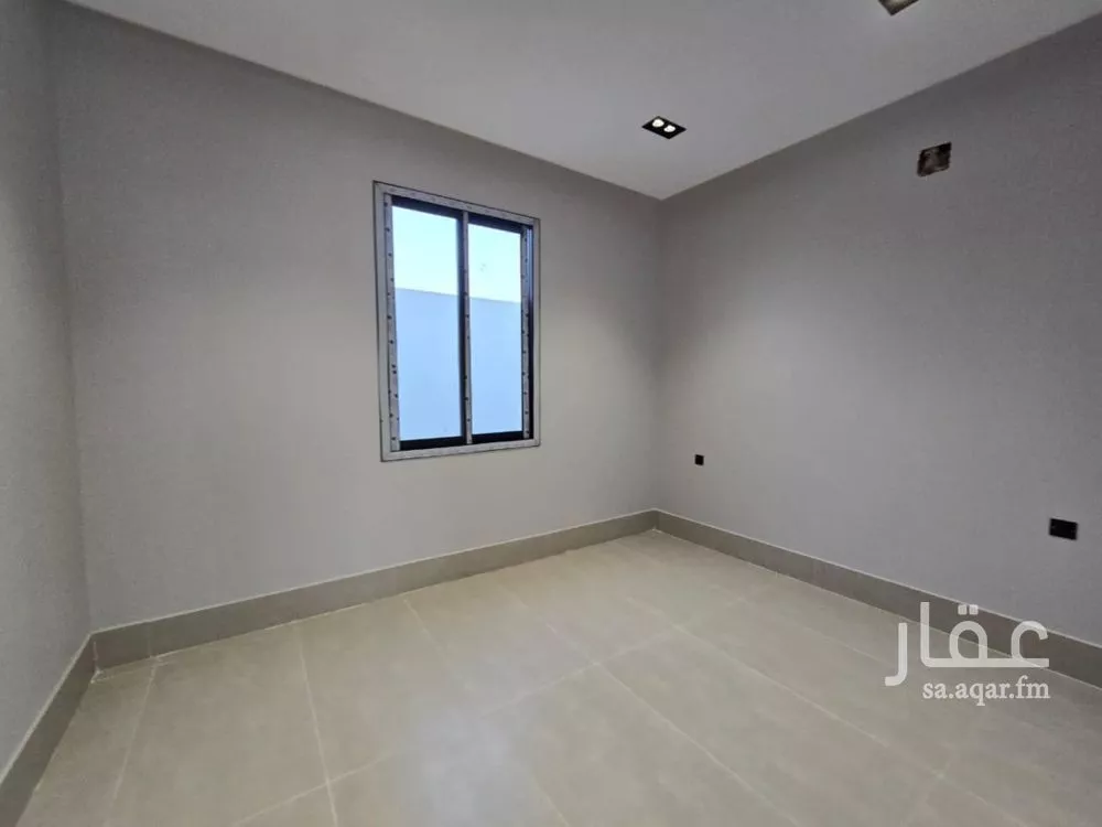 5 bedroom villa in Okaz 6