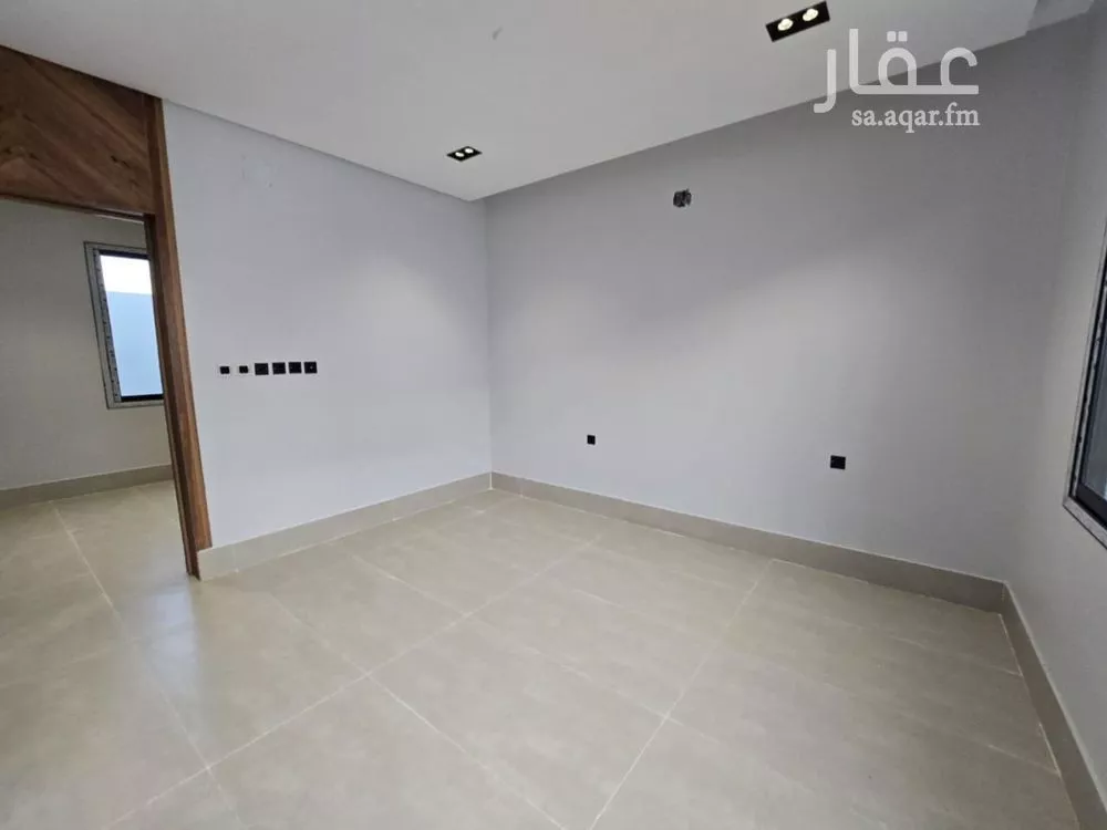 5 bedroom villa in Okaz 10
