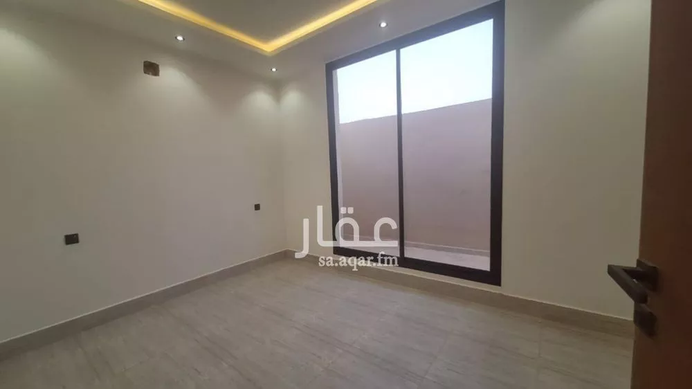 5 bedroom villa in Tuwaiq 8