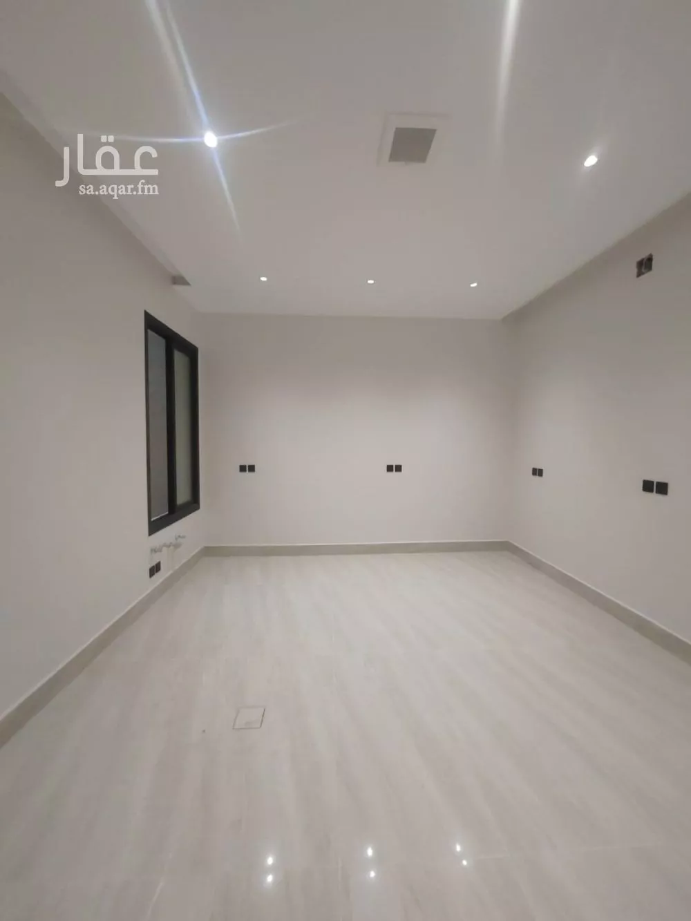 6 bedroom villa in Dirab 11