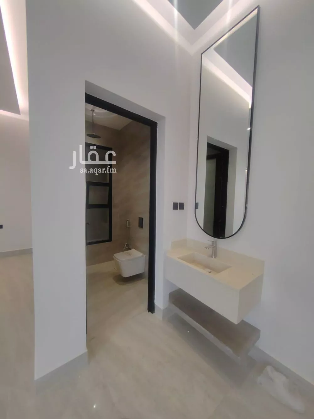 6 bedroom villa in Dirab 20